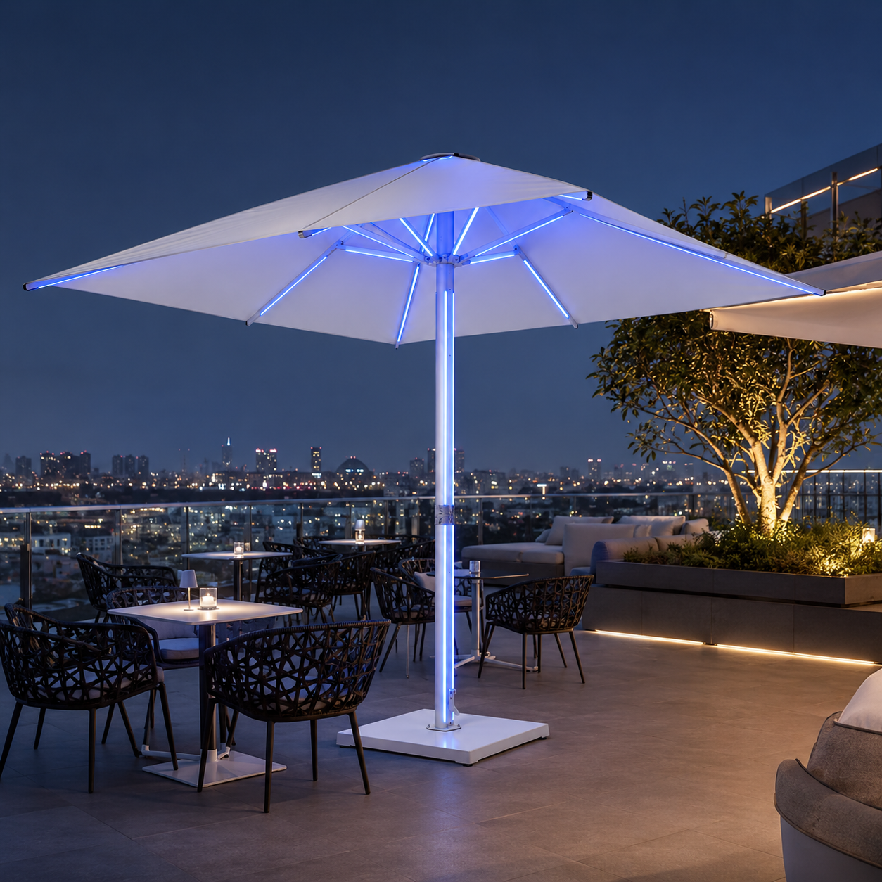 AuroraShade Illuminated Poolside Umbrella