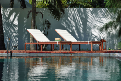 Louisiana Dark Wood Finish Wheel Lounger With Cushion - 2 Piece